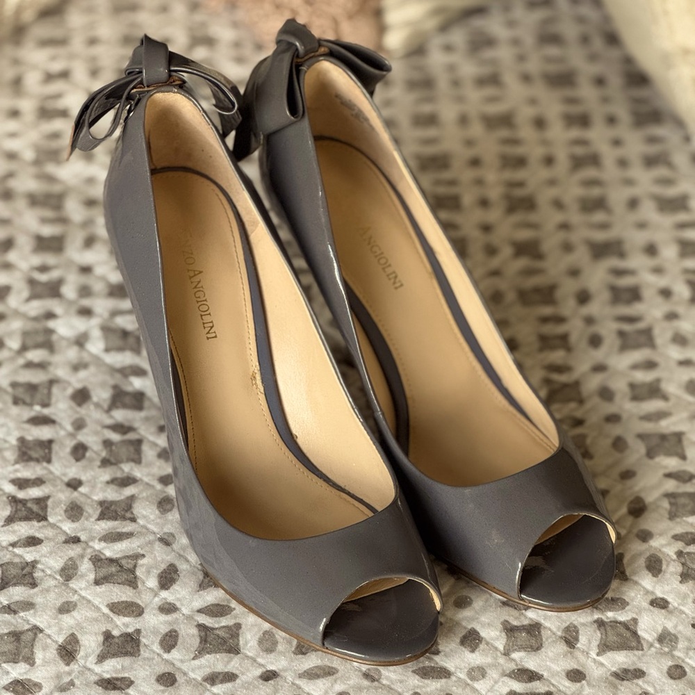 Enzo Angiolini Patent leather pump